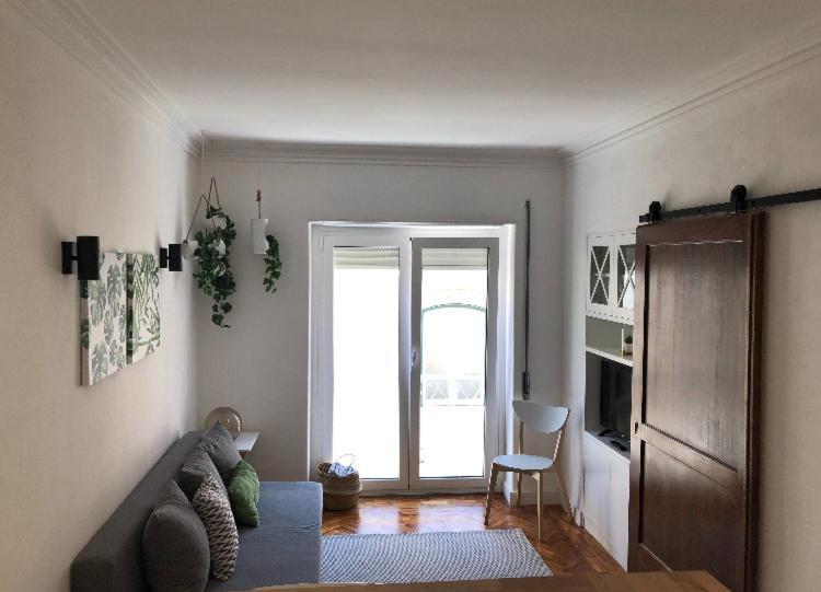 New Apartment On The Beach 카스카이스 외부 사진